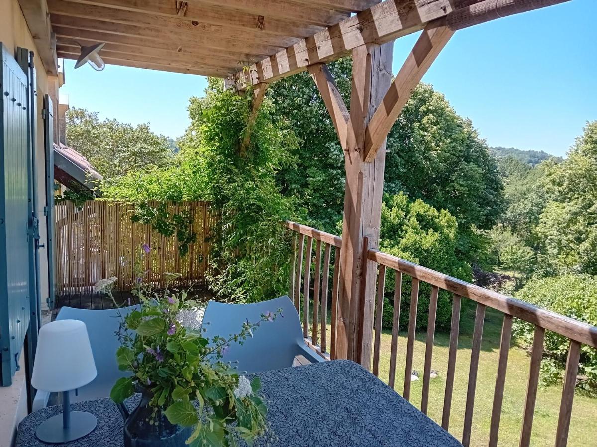 Domaine La Borniotte Apartman Saint-Alvère Kültér fotó